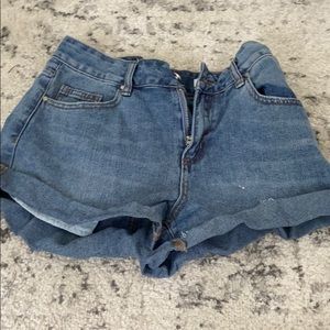 NEW jean shorts NEW WITHOUT TAGS
